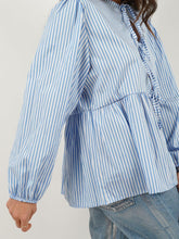 Load image into Gallery viewer, Sara Marie Long Sleeve Blouse