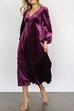 Load image into Gallery viewer, Vivian Long Sleeve Midi Velvet Dress