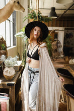 Load image into Gallery viewer, Paisley Tapestry Free Flow Kimono