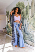 Load image into Gallery viewer, Paisley Tapestry Free Flow Kimono