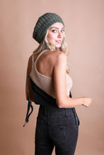 Load image into Gallery viewer, Boucle Rib Knit Beret