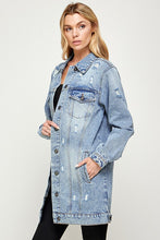 Load image into Gallery viewer, Distress Denim Jacket