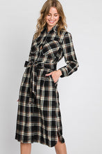 Load image into Gallery viewer, PLAID BELTED LONG SHIRT DRESS