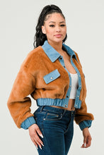 Load image into Gallery viewer, ATHINA CASUAL DENIM CONTRAST FUR CROP JACKET