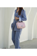 Load image into Gallery viewer, Nyra Quilted Shoulder Bag