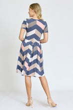 Load image into Gallery viewer, Chevron Pleated Midi Dress