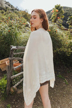 Load image into Gallery viewer, Floral Embroidered Sleeves Kimono