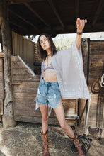 Load image into Gallery viewer, Floral Embroidered Sleeves Kimono