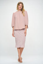 Load image into Gallery viewer, Beige Solid Plisse Midi Skirt