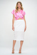 Load image into Gallery viewer, White Solid Plisse Midi Skirt