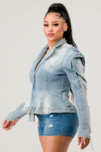 Load image into Gallery viewer, Vintage Denim Jean Jacket