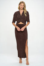 Load image into Gallery viewer, Plisse Maxi Skirt with Slit