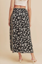 Load image into Gallery viewer, Melanie Skirt