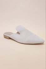 Load image into Gallery viewer, POINTED TOE SLIP ON MULE FLATS