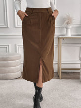 Load image into Gallery viewer, Slit Midi Skirt with Pockets