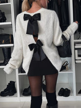 Load image into Gallery viewer, Taylor-Ann Sweater