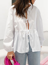 Load image into Gallery viewer, Sara Marie Long Sleeve Blouse
