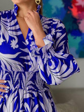 Load image into Gallery viewer, Printed Flounce Sleeve Maxi Dress