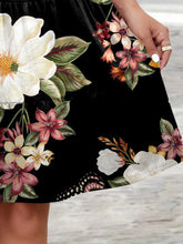 Load image into Gallery viewer, Flower Round Neck Tiered Dress