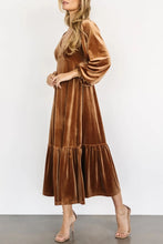Load image into Gallery viewer, Vivian Long Sleeve Midi Velvet Dress