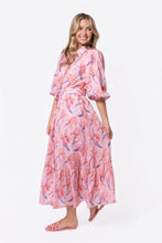 Load image into Gallery viewer, Alice Dress Short Sleeve (Peach Flower)