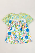Load image into Gallery viewer, Floral Round Neck Puff Sleeve Blouse