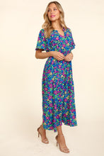Load image into Gallery viewer, Karen Short Sleeve Dress with Pockets