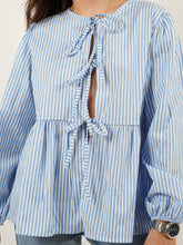 Load image into Gallery viewer, Sara Marie Long Sleeve Blouse