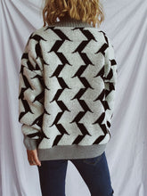 Load image into Gallery viewer, Contrast Trim Geometric V-Neck Long Sleeve Cardigan