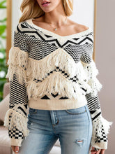 Load image into Gallery viewer, Geometric Fringe Sweater