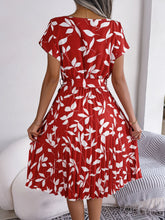 Load image into Gallery viewer, Printed Round Neck Short Sleeve Pleated Dress