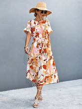 Load image into Gallery viewer, Round Neck Midi Dress