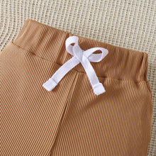 Load image into Gallery viewer, Bear Print Bodysuit and Joggers Set