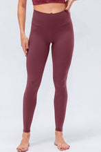 Load image into Gallery viewer, Wide Waistband Slim Fit Active Leggings
