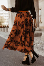 Load image into Gallery viewer, Luxurious Embroidered Maxi Skirt