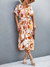 Load image into Gallery viewer, Round Neck Midi Dress