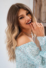 Load image into Gallery viewer, Carly Synthetic Wig