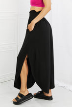 Load image into Gallery viewer, Zenana It's My Time Full Size Side Scoop Scrunch Skirt in Black