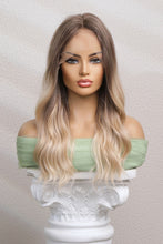 Load image into Gallery viewer, Carly Synthetic Wig
