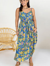 Load image into Gallery viewer, I Am Yours Maxi Dress