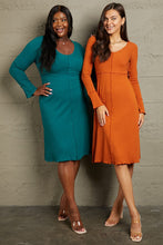 Load image into Gallery viewer, Culture Code Midi Dress