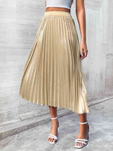 Load image into Gallery viewer, Pleated Midi Skirt