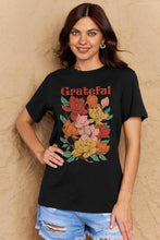Load image into Gallery viewer, GRATEFUL Flower Graphic Cotton T-Shirt