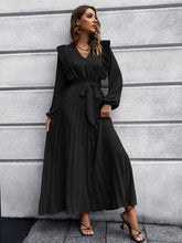 Load image into Gallery viewer, Sophia Maxi Dress
