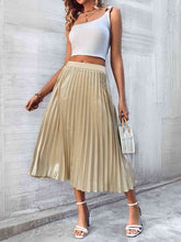 Load image into Gallery viewer, Pleated Midi Skirt