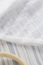 Load image into Gallery viewer, Bold Button Up Shirt