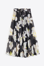 Load image into Gallery viewer, Floral Tie-Waist Skirt