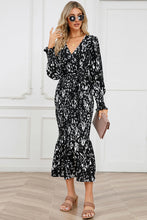 Load image into Gallery viewer, Great Grace Midi Dress