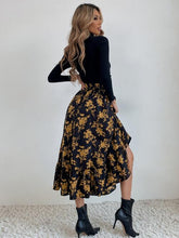 Load image into Gallery viewer, Excelente Midi Skirt