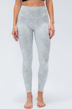 Load image into Gallery viewer, Wide Waistband Slim Fit Active Leggings